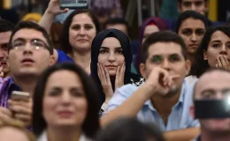 Bakan Tekin bu akşam açıklanacağını duyurmuştu: Binlerce öğretmenin beklediği haber geldi